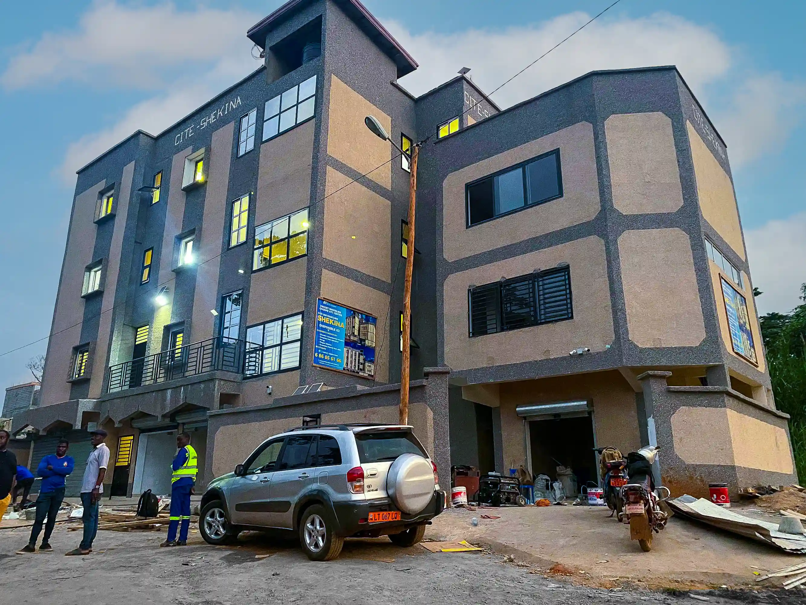 University Residence in Eyang